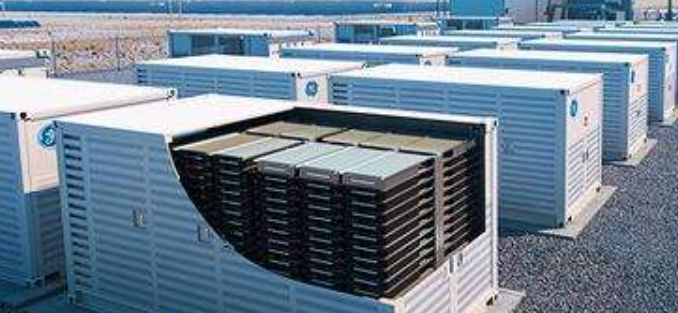 El auge del almacenamiento de energ&iacute;a transforma el panorama de la demanda mundial de litio; la tecnolog&iacute;a modular de BICHEM permite a la industria expandir la producci&oacute;n de manera eficiente.